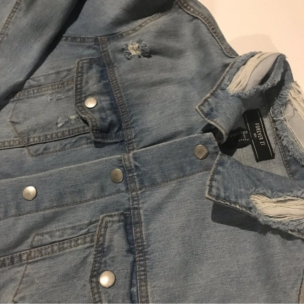 Forever 21 Distressed & Ripped Denim Jacket - Picture 4 of 6